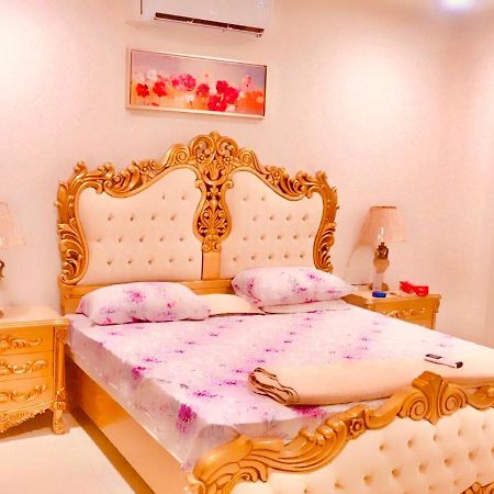 Atrium High Suite 2Bed Family Apartment Near Giga Mall Islamabad Ngoại thất bức ảnh